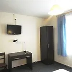 Des Arcades Hotel 2*