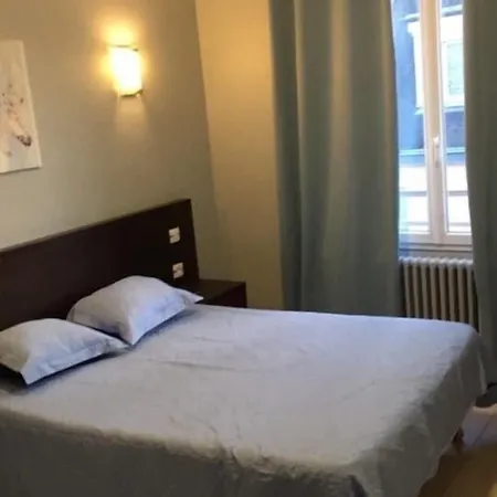 מלון Des Arcades רואן