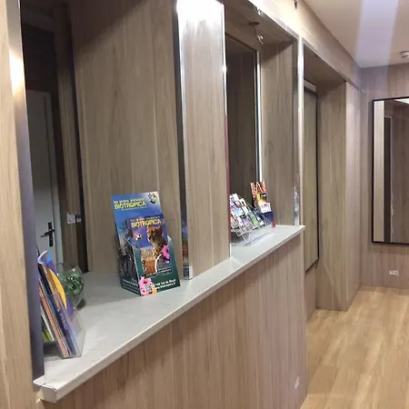 阿卡德斯酒店 酒店 2*